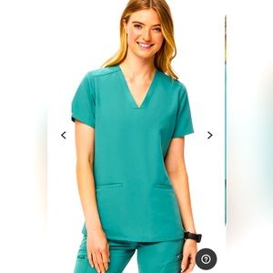 women's Cactus Casma™ - Three-Pocket Scrub Top - S / Cactus